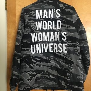 Black scale camo jacket size M